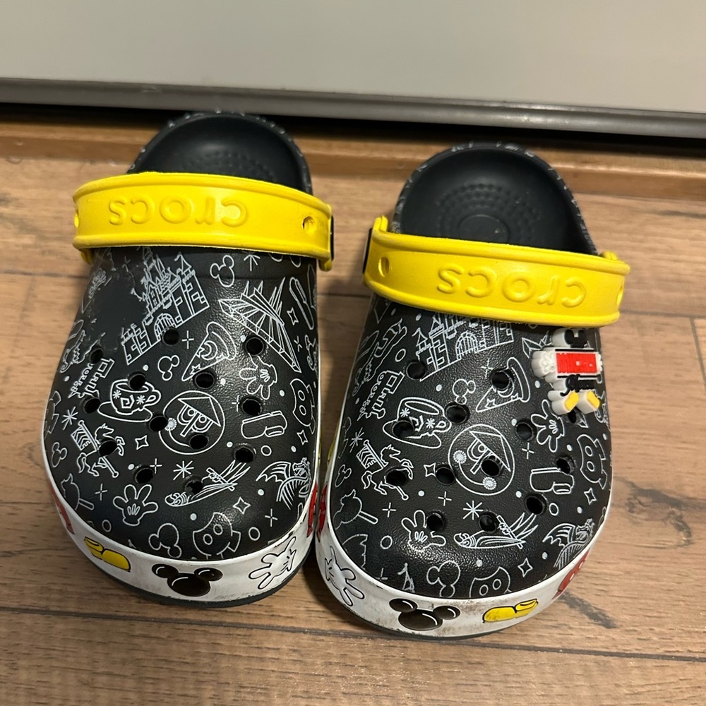 Disney Parks Light-up Mickey Crocs